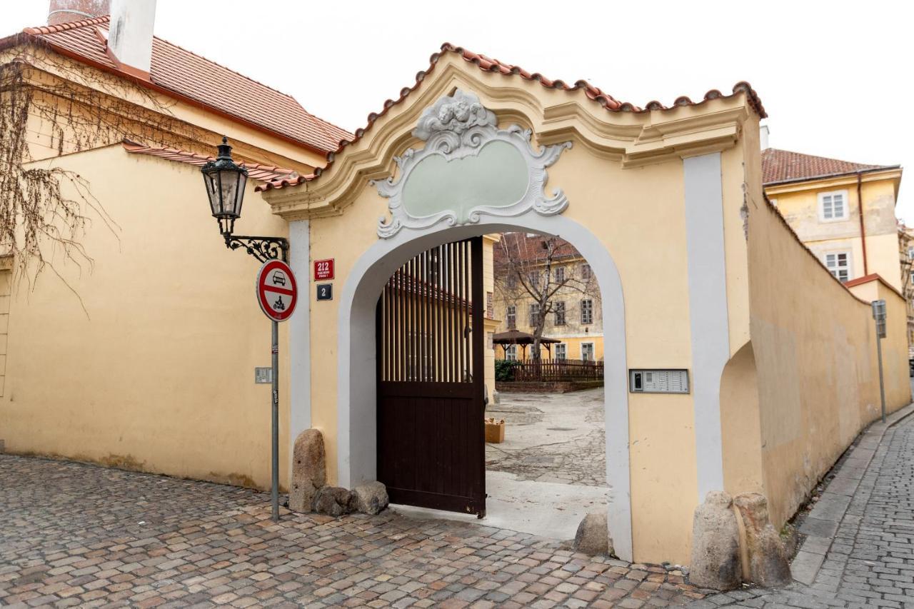 Apartment Classy Charles Bridge Prag